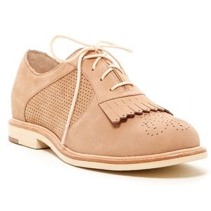 UGG Leather Bernett Kiltie Oxford Loafers sz 8